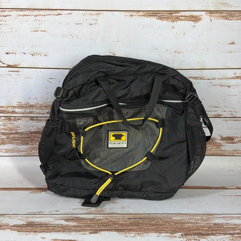 Mountainsmith 11.5L Daylight Lumbar Pack Large Hiking Waist Bag Black Used